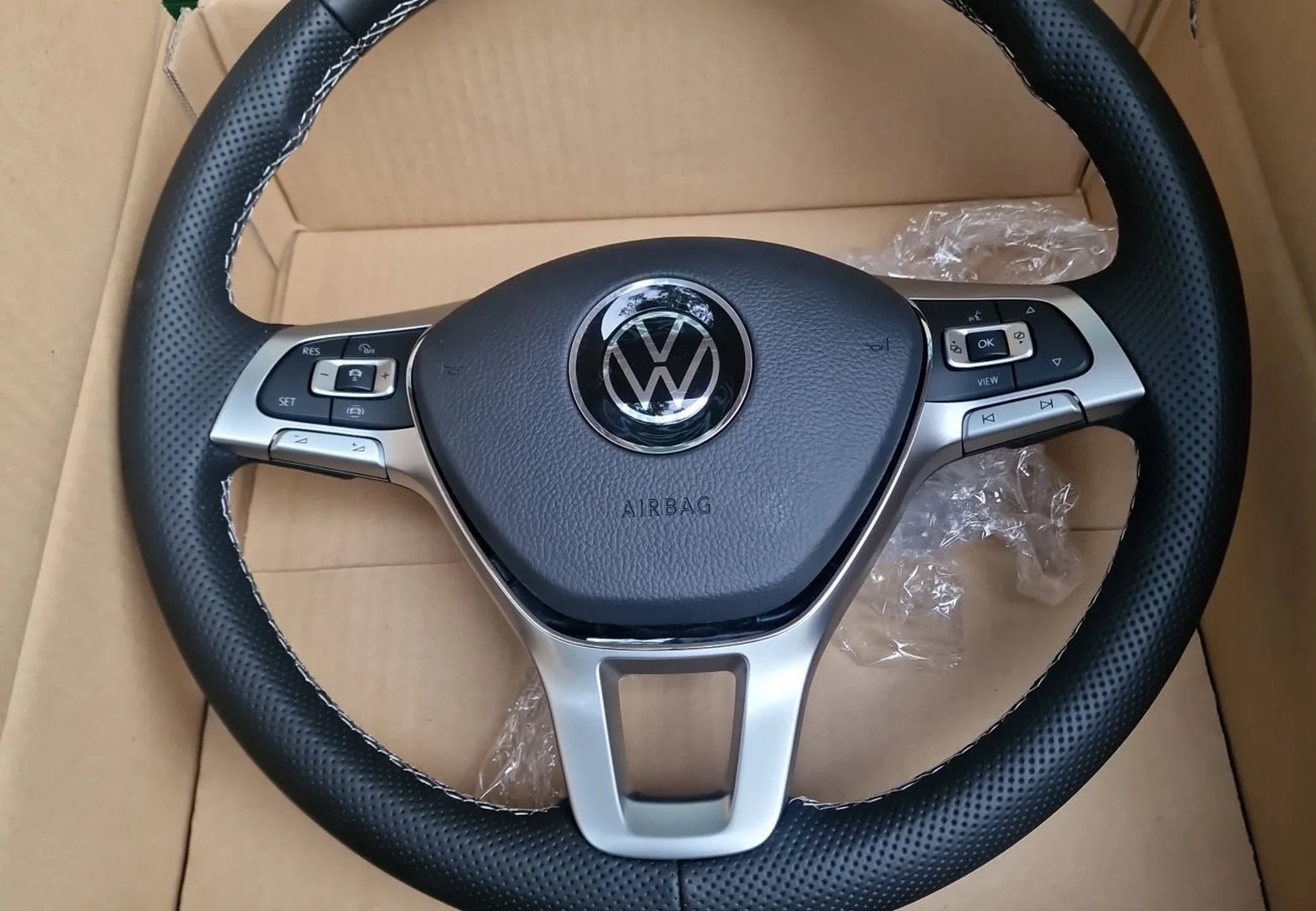 VW T6 MFL Multifunktion Lederlenkrad komplett