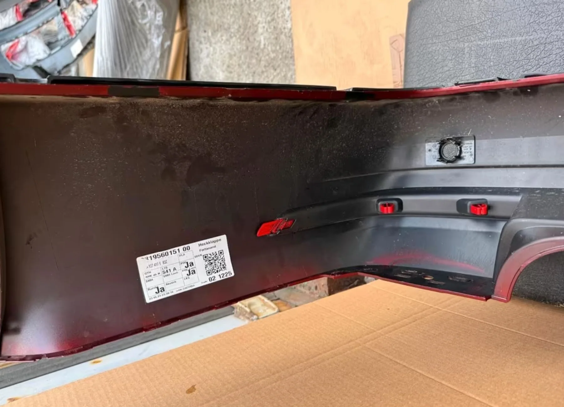 VW Bus T6 T6.1 Heckstoßstange Komplett mit Reflektoren – Gebraucht mit Gebrauchsspuren, Originalaufnahme 5 für T6.1