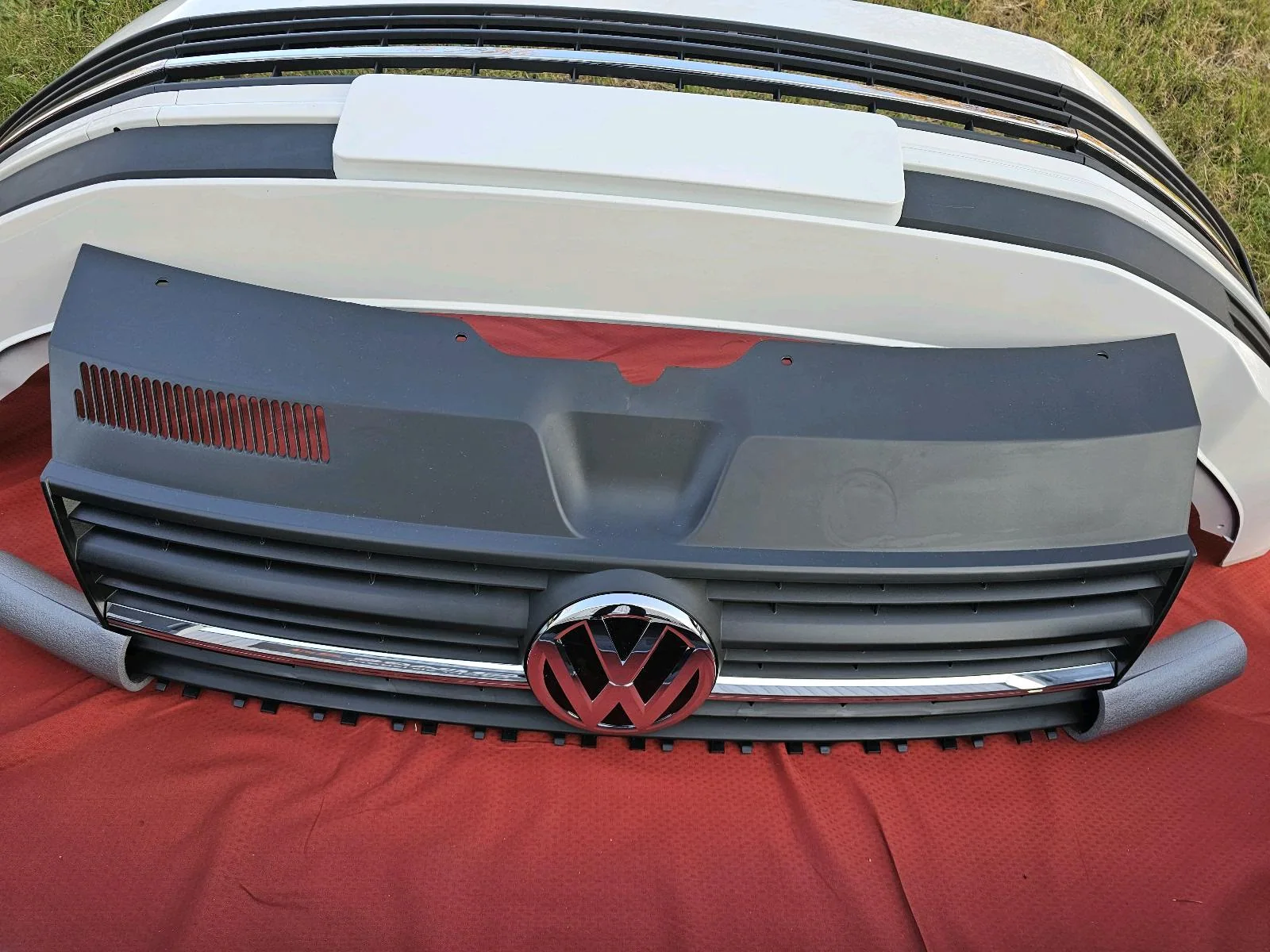 VW Bus T6 Multivan Karosserie & Exterieur Teile SET – Original & Neu, Originalaufnahme 7 für T6