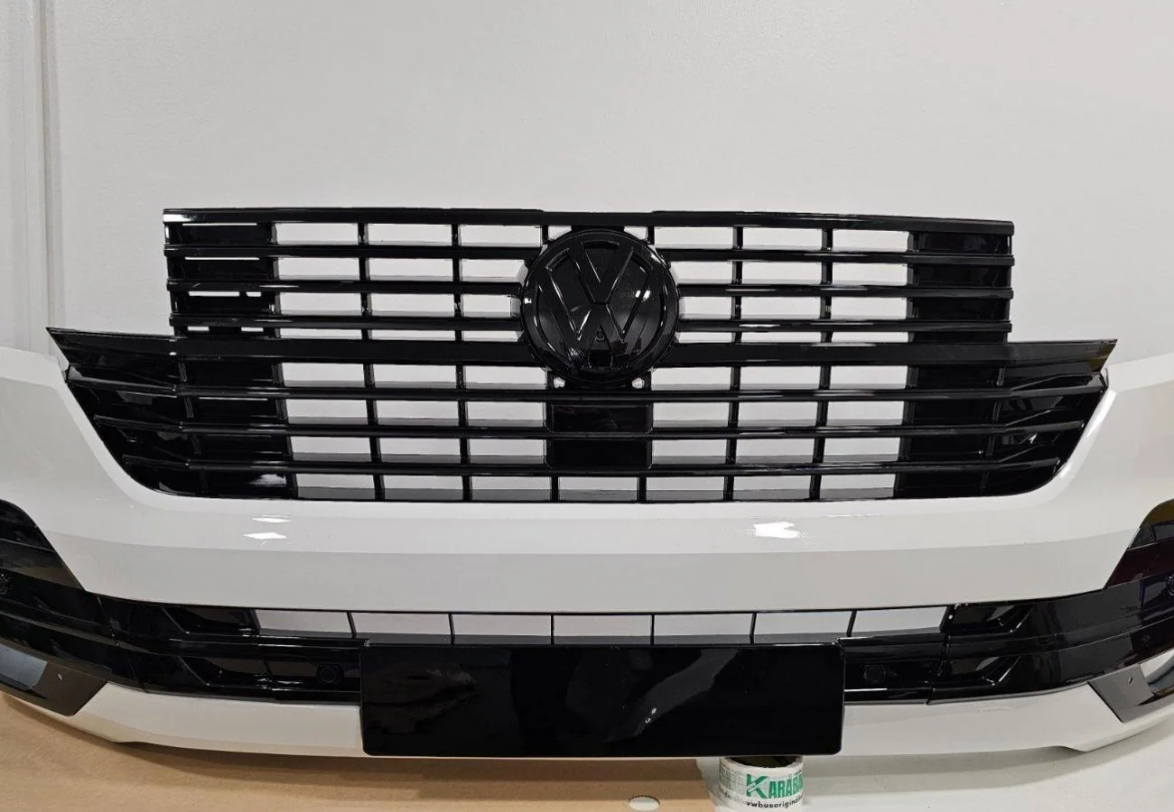 VW T6.1 Frontstoßstange Set Weiß mit Piano Schwarz Grill Original