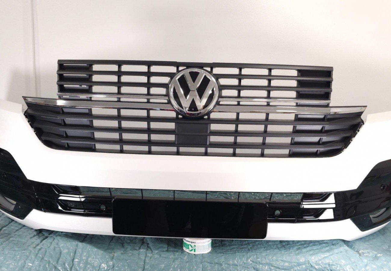 VW T6 Frontstoßstange original weiß LB9A mit PDC komplett