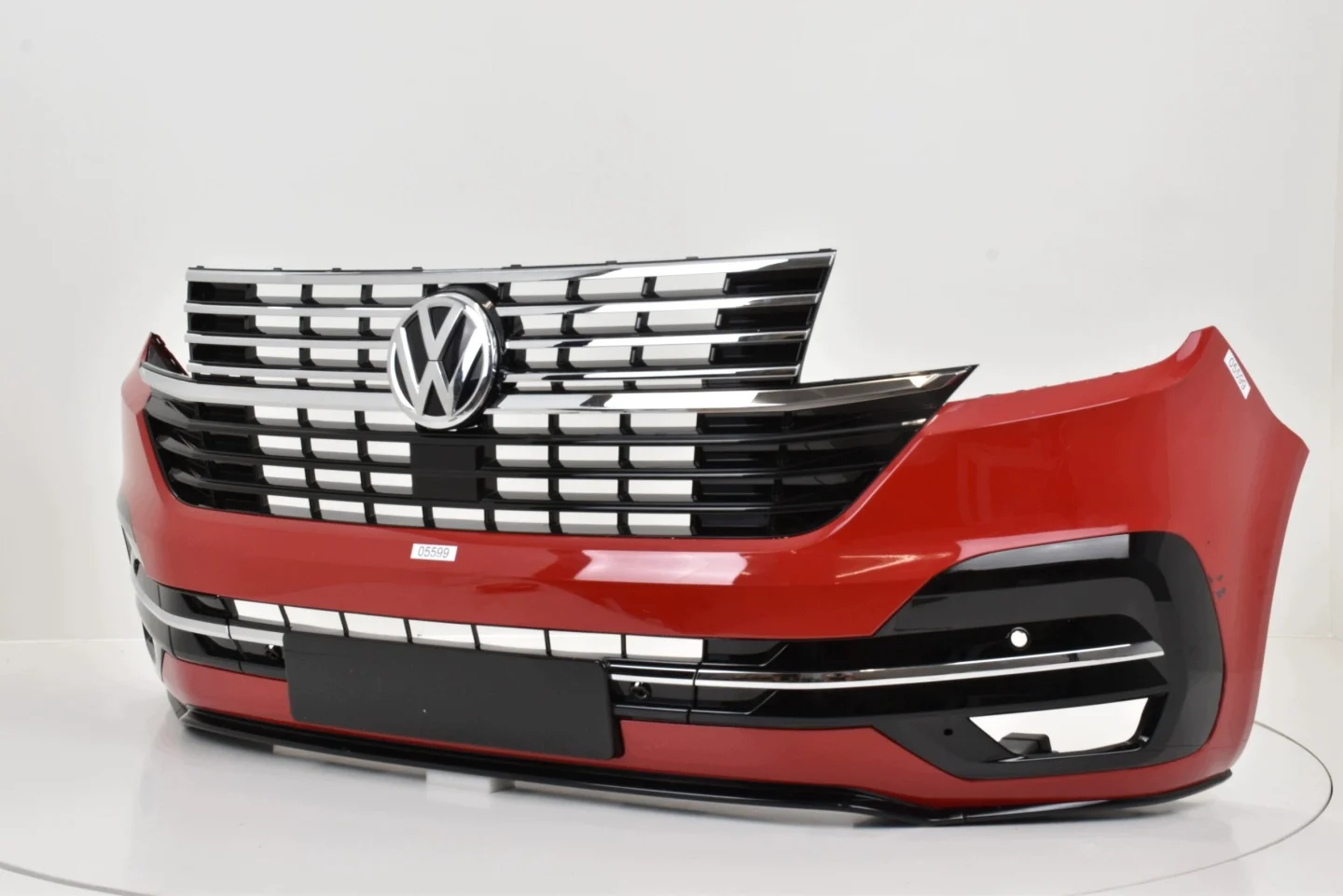 VW T6.1 Multivan Frontstoßstange mit ABT-Ansatz und 4x PDC – Originalaufnahme