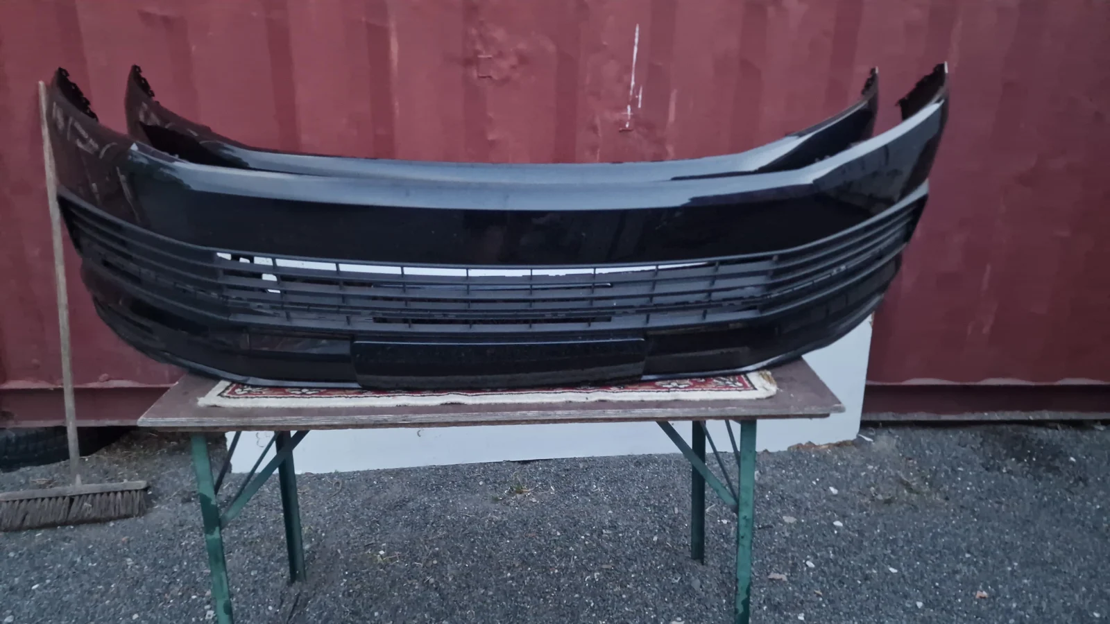 VW-BUS T6 Multivan Stoßstange Stoßfänger BUMPER – Originalaufnahme