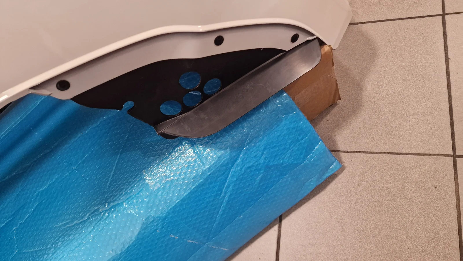 Volkswagen T6 Multivan Stoßstange Stoßfänger BUMPER KOMPLETT ABGEBILDET NEUE frisch lakiren LB9A Candyweiß – Originalaufnahme