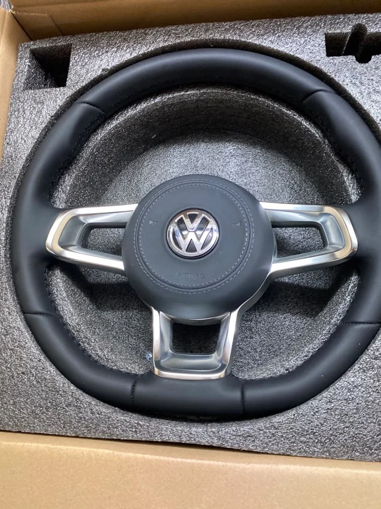 VW Bus T5 T5.2 T6 T6.1 Sportlenkrad GTI – Originalaufnahme 4
